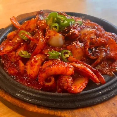 매콤 낙지 두루치기 정식 (청양고추)